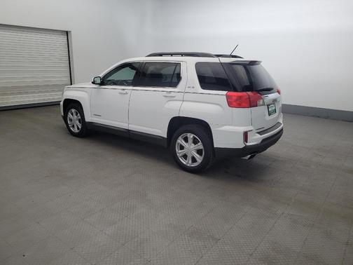 White 2017 GMC Terrain SLE-2