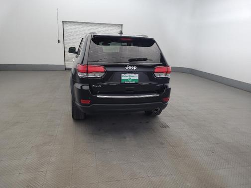 Diamond Black Crystal Pearlcoat 2021 Jeep Grand Cherokee Limited