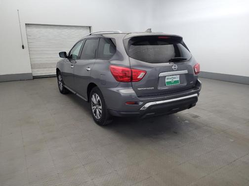 Gun Metallic 2019 Nissan Pathfinder S