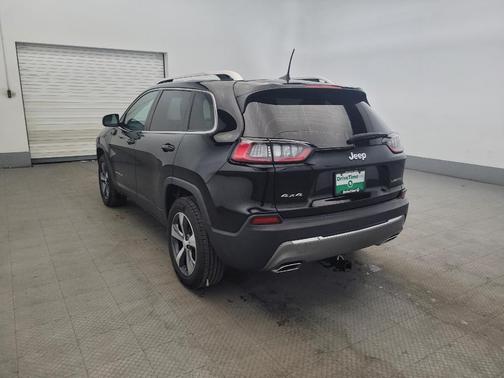 Diamond Black Crystal Pearlcoat 2019 Jeep Cherokee Limited