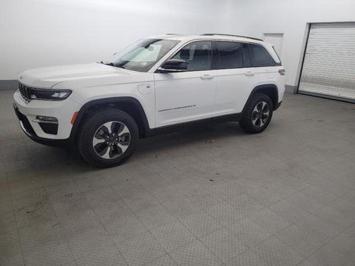 Bright White Clearcoat 2022 Jeep Grand Cherokee 4xe Base