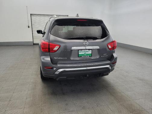 2019 Nissan Pathfinder Platinum
