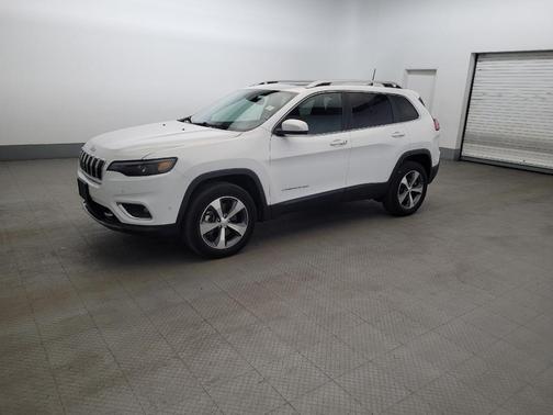 Bright White Clearcoat 2021 Jeep Cherokee Limited