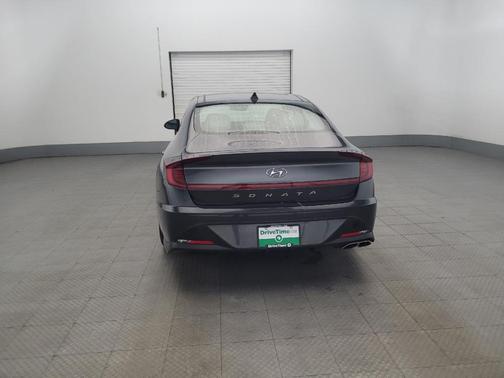 2022 Hyundai SONATA SEL