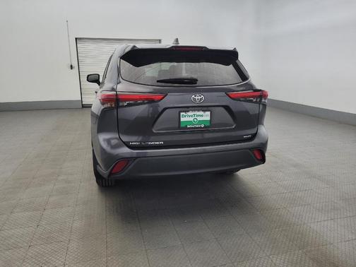 2020 Toyota Highlander L