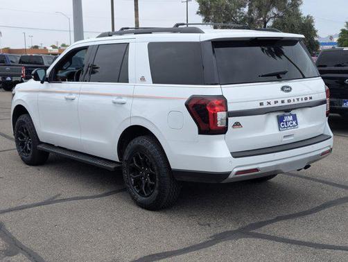 Oxford White 2023 Ford Expedition Timberline