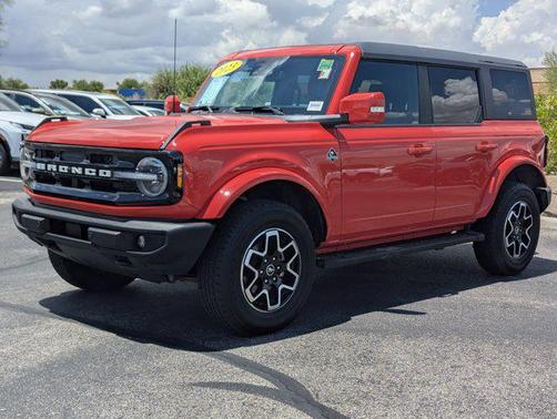 2023 Ford Bronco Outer Banks