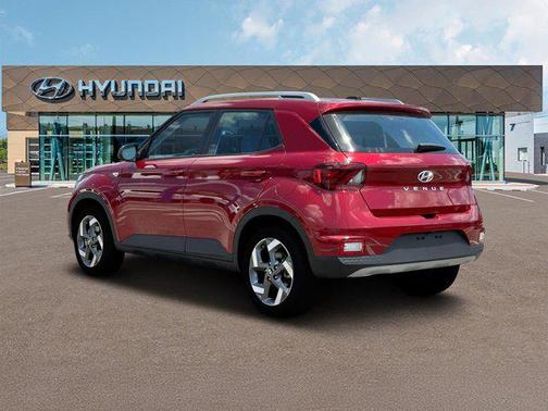 2025 Hyundai VENUE Limited