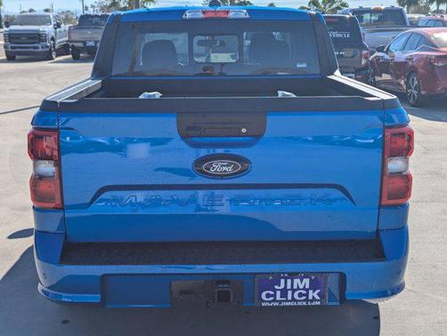 2025 Ford Maverick Lobo