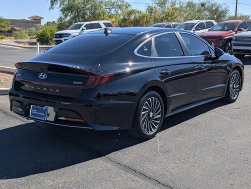 2023 Hyundai SONATA Hybrid SE