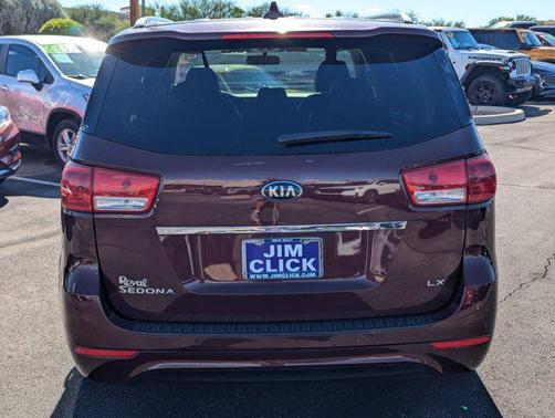 2017 Kia Sedona LX