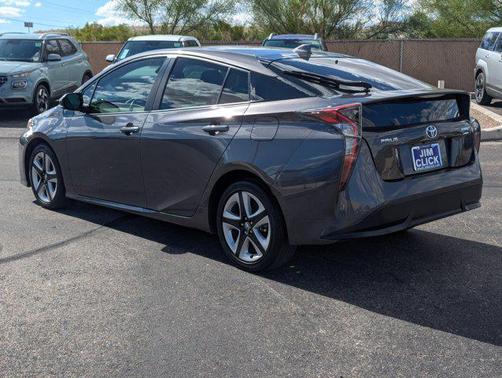 2016 Toyota Prius Three Touring