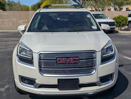 White Diamond Tricoat 2015 GMC Acadia Denali