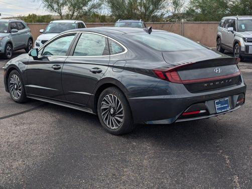 2023 Hyundai SONATA Hybrid Limited