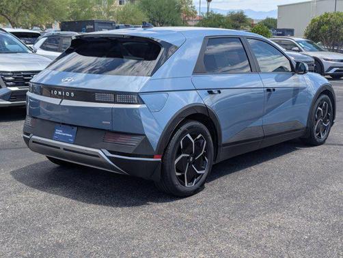 2022 Hyundai IONIQ 5 SE