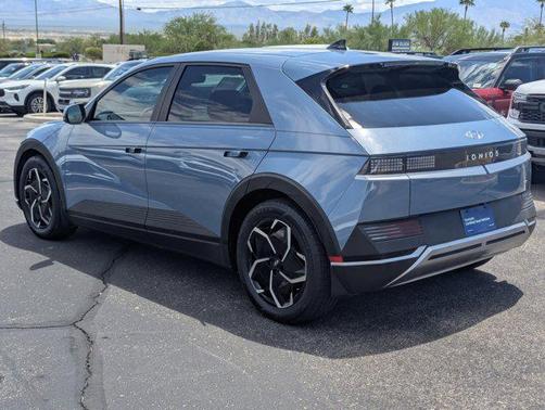 2022 Hyundai IONIQ 5 SE