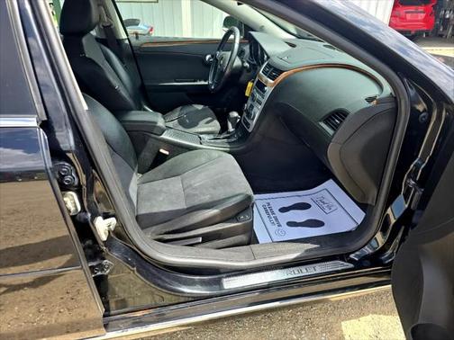 2012 Chevrolet Malibu 2LT
