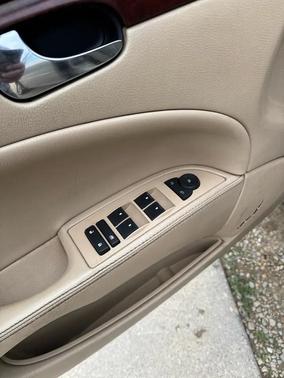Tan 2007 Buick Lucerne CX