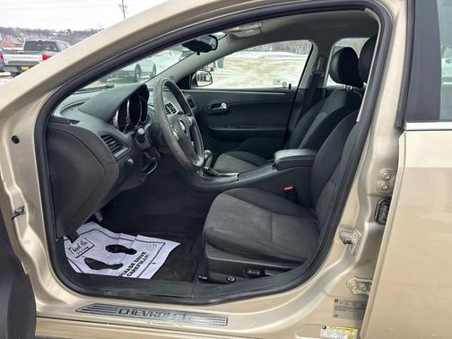 2010 Chevrolet Malibu LT