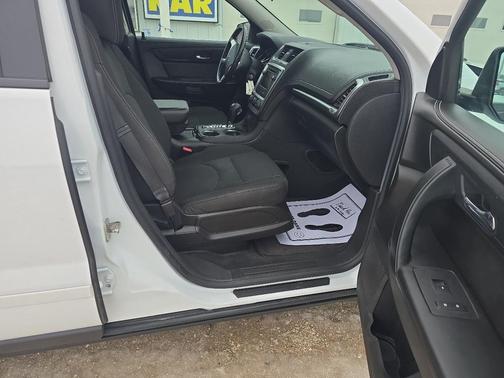 2016 GMC Acadia SLE-1