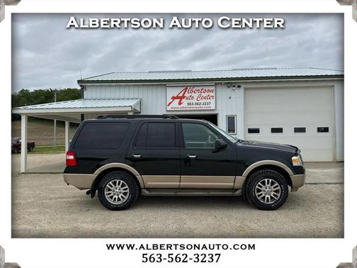 Dark Green 2014 Ford Expedition XLT