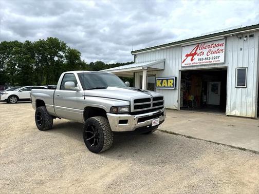 2001 Dodge Ram 1500 2dr Reg Cab 119'' WB 4WD