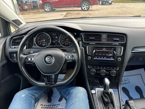 2015 Volkswagen Golf SportWagen TSI SEL 4-Door