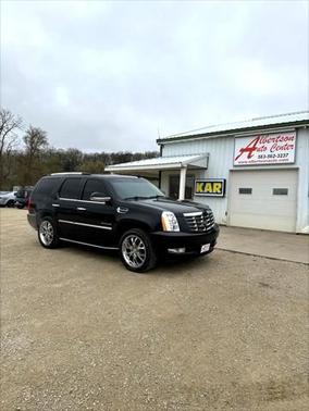 2011 Cadillac Escalade Luxury