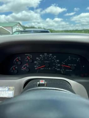 Silver Clearcoat Metallic 2001 Ford F-250 XLT
