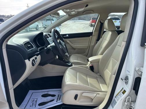 2013 Volkswagen Jetta SportWagen TDI