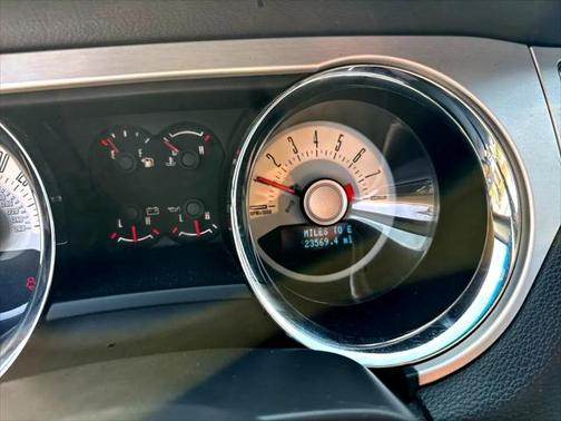 2011 Ford Mustang V6 Premium