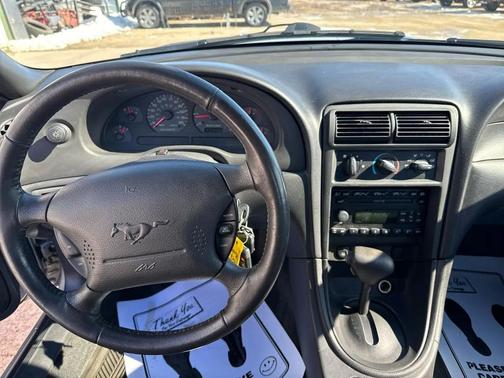 2004 Ford Mustang Base