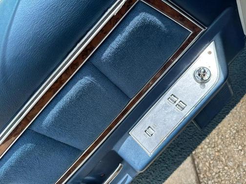 White 1978 Ford Thunderbird Base