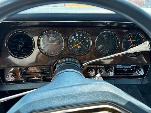 White 1978 Ford Thunderbird Base