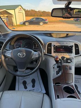 2010 Toyota Venza Base