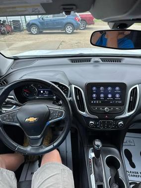 Summit White 2019 Chevrolet Equinox 1LT