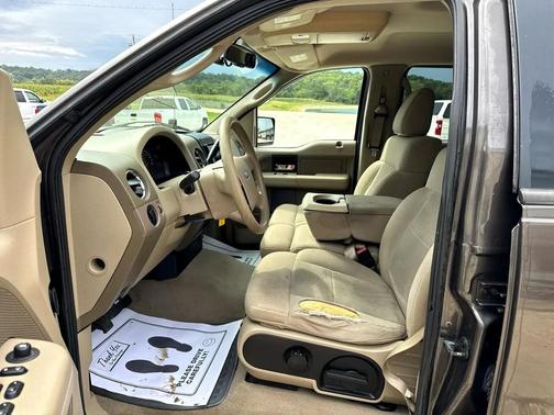 2006 Ford F-150 XLT SuperCrew