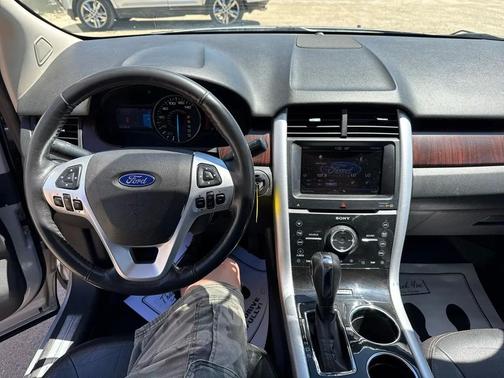 Ingot Silver Metallic 2013 Ford Edge Limited