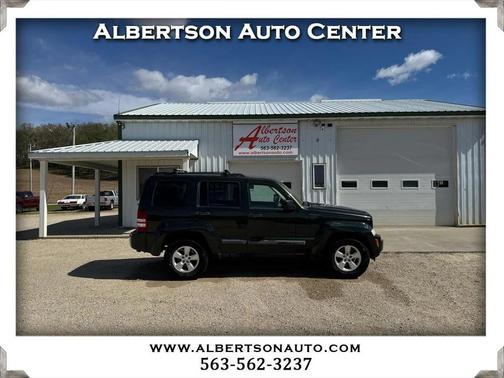 Dark Green 2010 Jeep Liberty Sport