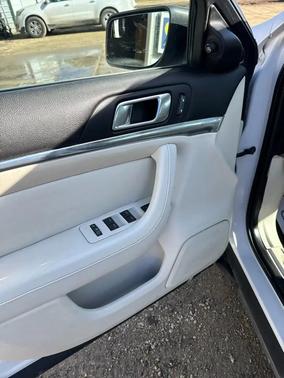 2011 Lincoln MKS Base