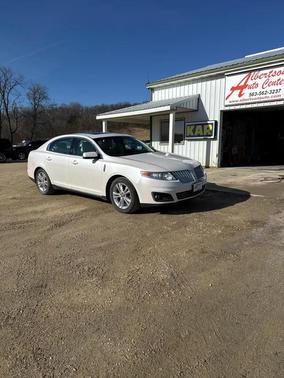 2011 Lincoln MKS Base
