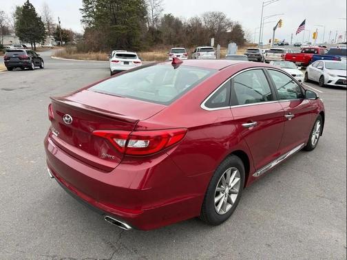 2015 Hyundai SONATA Sport
