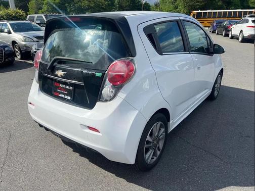 Summit White 2016 Chevrolet Spark EV 1LT