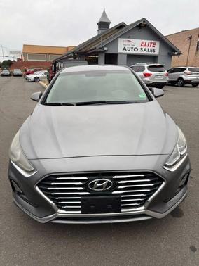 2018 Hyundai SONATA SE