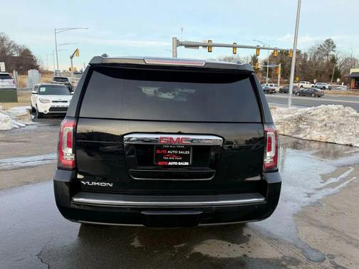 2018 GMC Yukon Denali