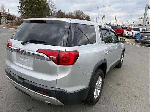 2018 GMC Acadia SLE-1