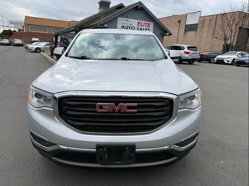 2018 GMC Acadia SLE-1