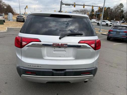 2018 GMC Acadia SLE-1