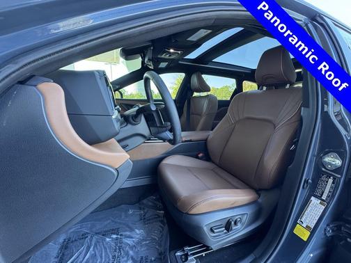 2025 Toyota Crown Signia Limited