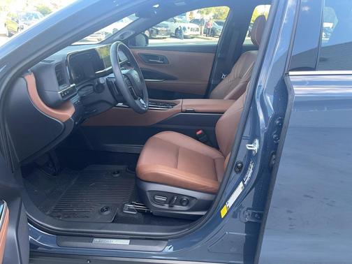 2025 Toyota Crown Signia Limited